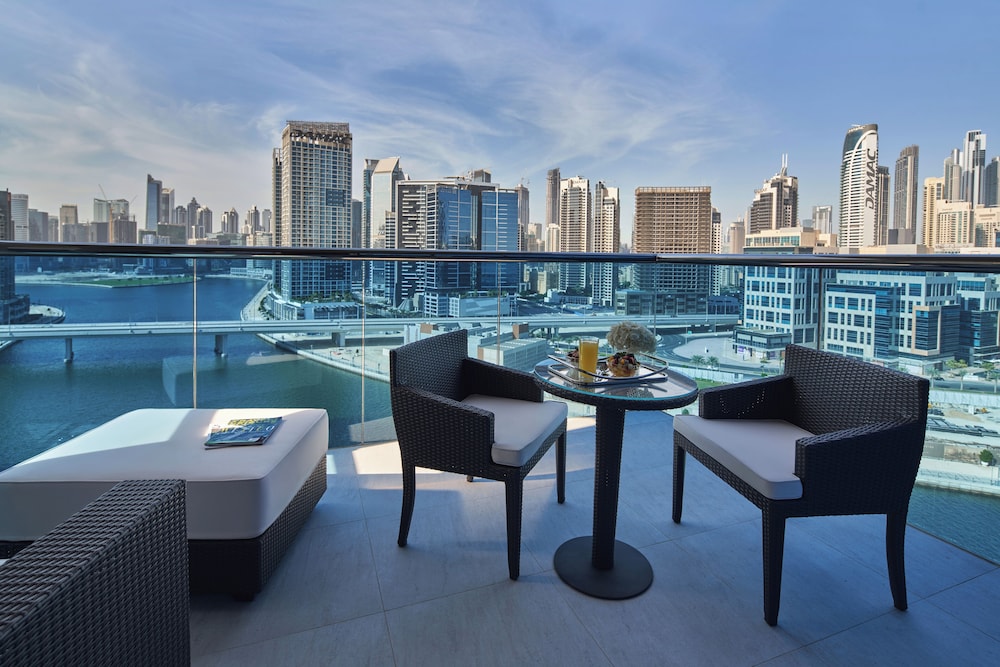 Hyde Hotel Dubai - zdjęcie 2