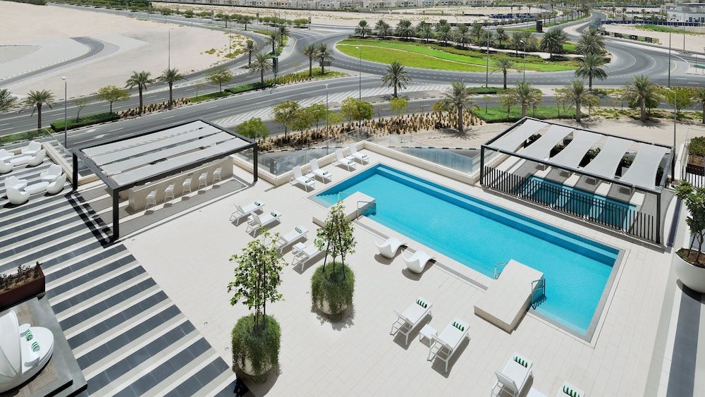 Holiday Inn Dubai Al-Maktoum Airport by IHG - zdjęcie 2