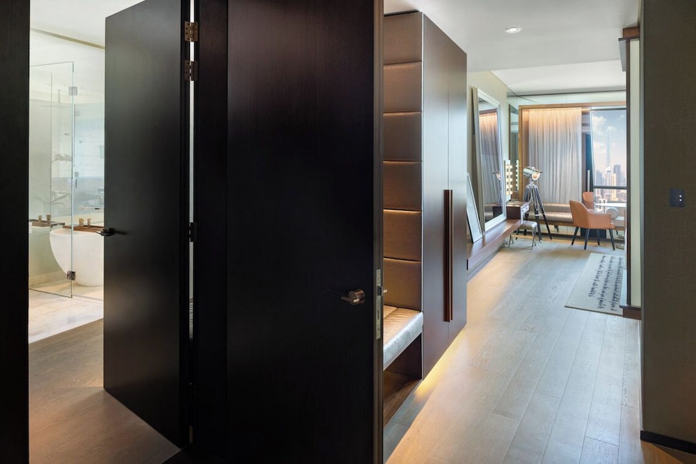 Paramount Hotel Midtown — Hotel rooms in Dubai