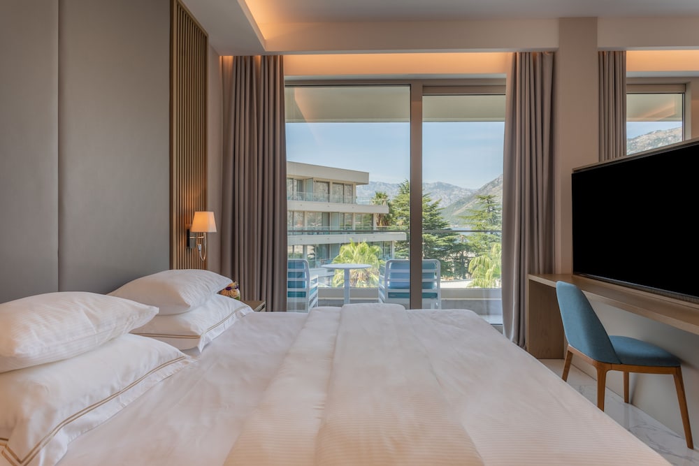 Hyatt Regency Kotor Bay Resort — Hotel rooms in Kotor, Kotor Municipality