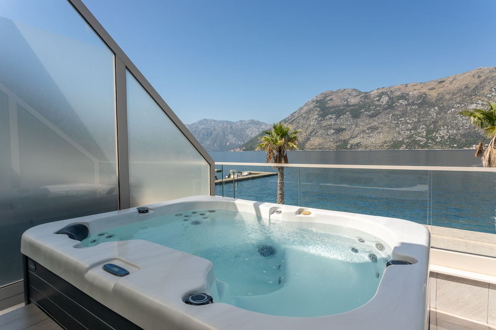 Hyatt Regency Kotor Bay Resort — Spa in Kotor, Kotor Municipality