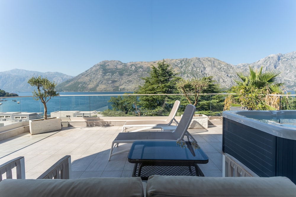 Hyatt Regency Kotor Bay Resort — Spa in Kotor, Kotor Municipality