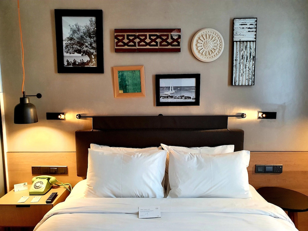 Hotel Indigo Larnaca by IHG — Rooms in Larnaca, Larnaca Region
