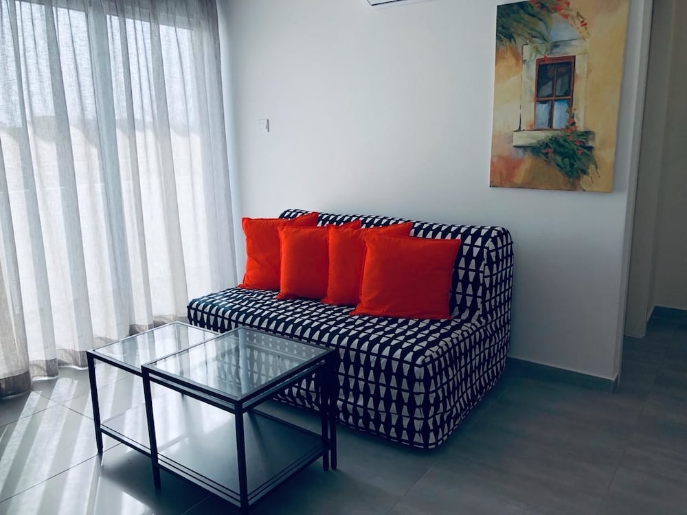 White 11 — Hotel rooms in Larnaca, Larnaca Region