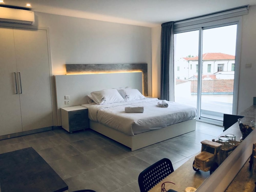 White 11 — Hotel rooms in Larnaca, Larnaca Region