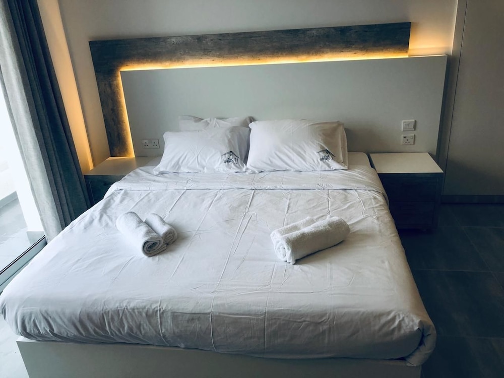 White 11 — Hotel rooms in Larnaca, Larnaca Region