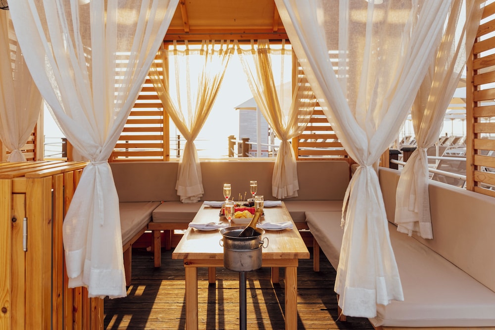 Salamis Bay Conti Hotel - All inclusive — Hotel rooms in Trikomo, Famagusta Region