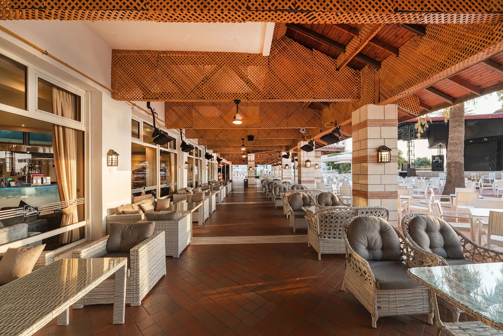 Salamis Bay Conti Hotel - All inclusive — Restaurant & bars in Trikomo, Famagusta Region