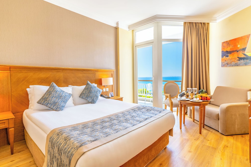 Salamis Bay Conti Hotel - All inclusive — Hotel rooms in Trikomo, Famagusta Region