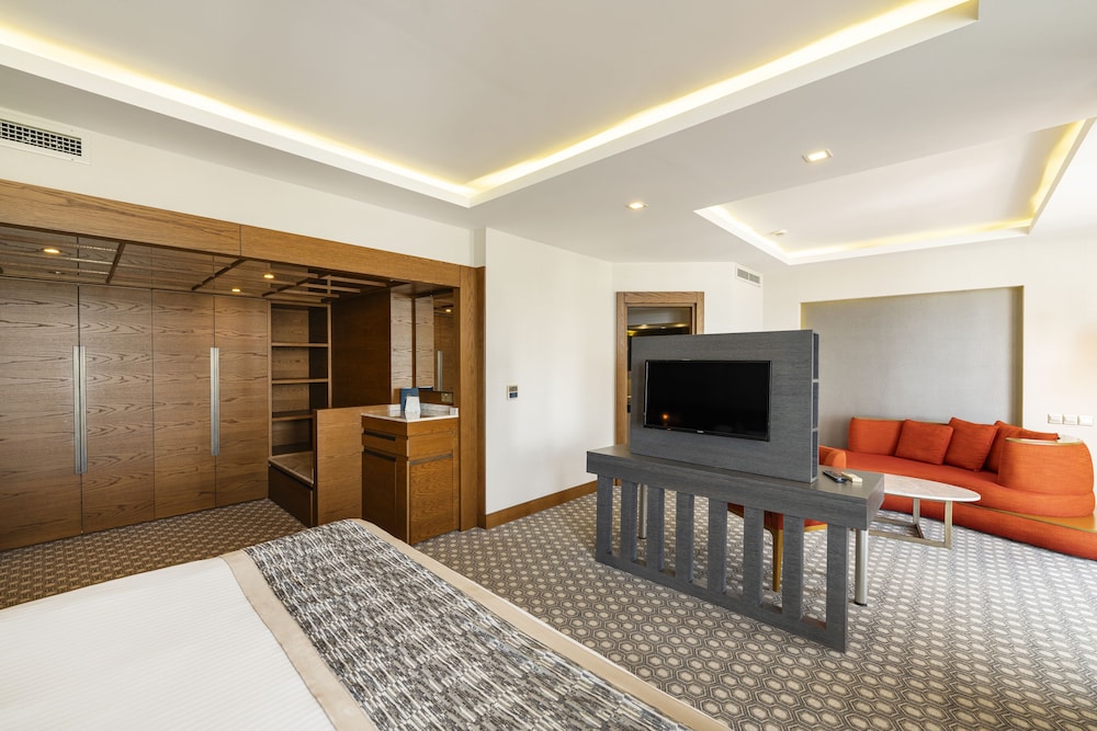 Salamis Bay Conti Hotel - All inclusive — Hotel rooms in Trikomo, Famagusta Region