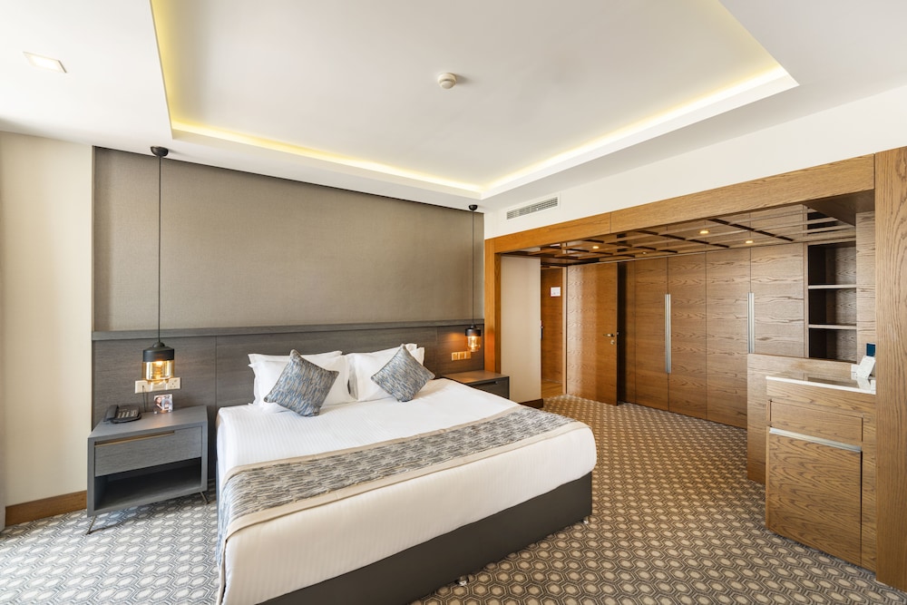 Salamis Bay Conti Hotel - All inclusive — Hotel rooms in Trikomo, Famagusta Region