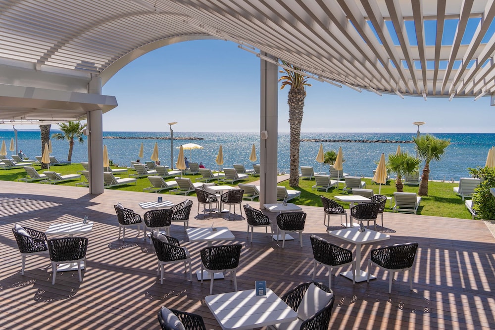 Radisson Beach Resort Larnaca - zdjęcie 5