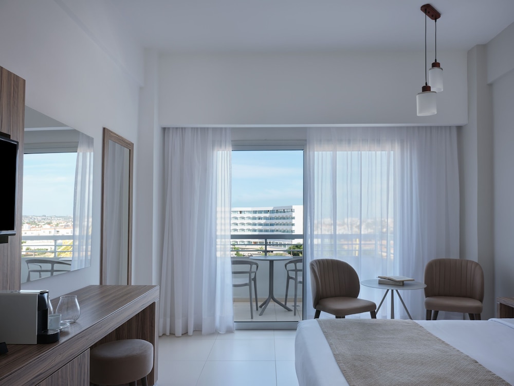 Atlantica Sea Breeze - Adults Only — Hotel rooms in Protaras, Famagusta Region