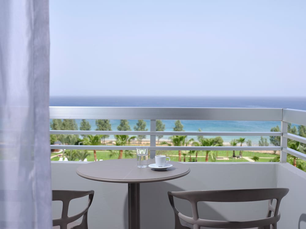 Atlantica Sea Breeze - Adults Only — Hotel rooms in Protaras, Famagusta Region
