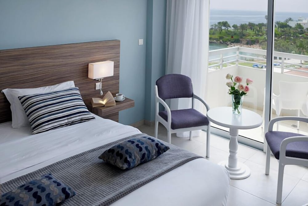Atlantica Sea Breeze - Adults Only — Hotel rooms in Protaras, Famagusta Region