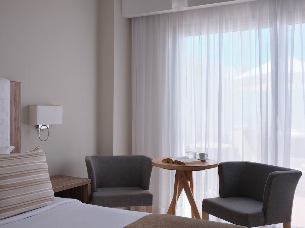 Atlantica Sea Breeze - Adults Only — Hotel rooms in Protaras, Famagusta Region