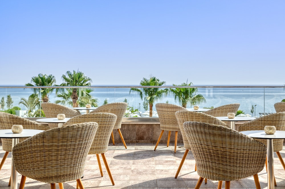 Atlantica Sea Breeze - Adults Only — Restaurant & bars in Protaras, Famagusta Region