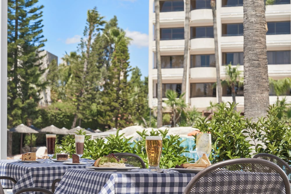 Atlantica Oasis — Restaurant & bars in Limassol, Limassol Region