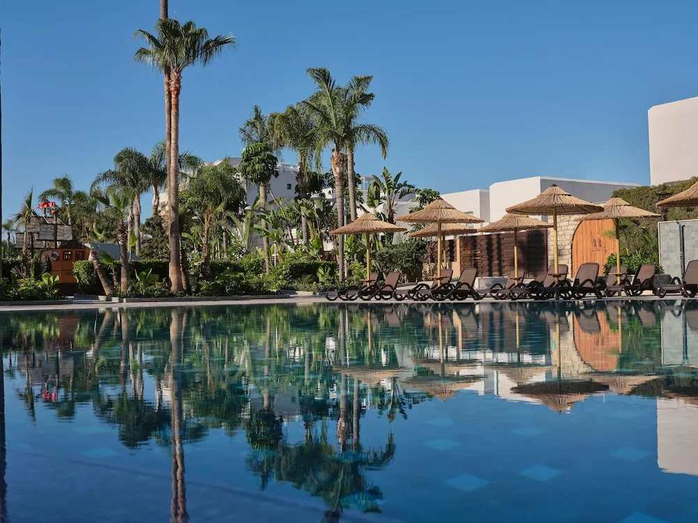 Atlantica Oasis