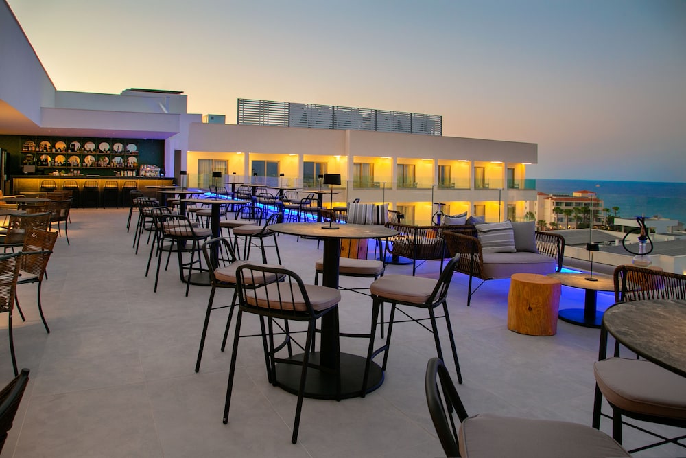 Atlantica Aqua Blue Hotel — Restaurant & bars in Protaras, Famagusta Region