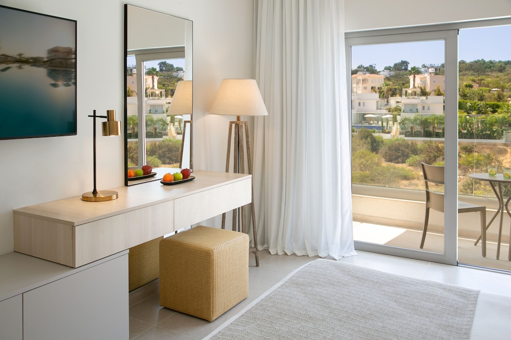 Atlantica Aqua Blue Hotel — Hotel rooms in Protaras, Famagusta Region