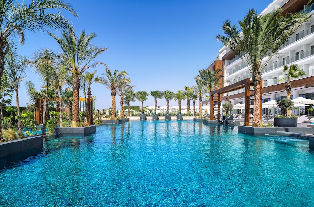 Amanti, MadeForTwo Hotels – Ayia Napa