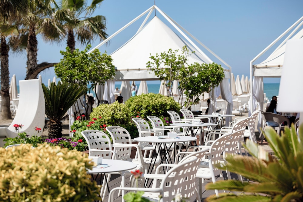 Grand Blue FAFA Resort & Spa - zdjęcie 3