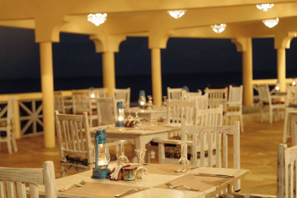 Pearl Beach Resort by Sansi — Restaurant & bars in Michamvi, Zanzibar South