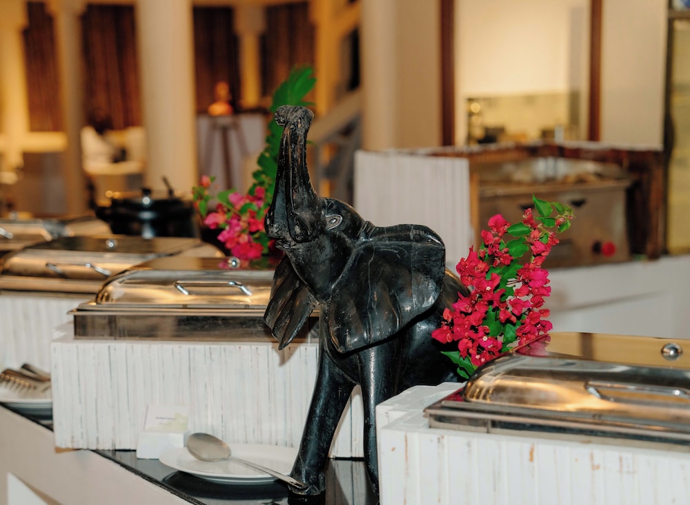Pearl Beach Resort by Sansi — Restaurant & bars in Michamvi, Zanzibar South