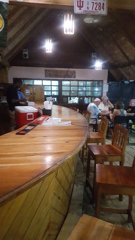 Firefly Beach Cottages and Suites — Restaurant & bars in Negril