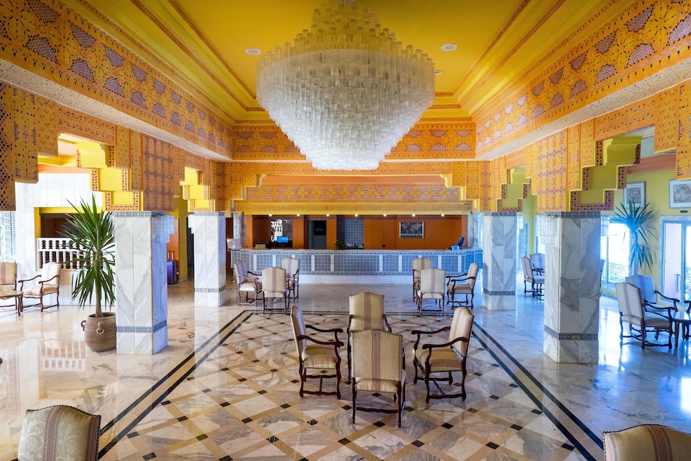 Medina Les Quatre Saisons Aqua Park Resort & Thalasso Djerba — Hotel building in Midoun, Medenine