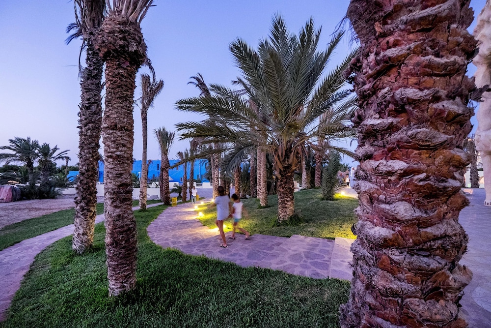 Medina Les Quatre Saisons Aqua Park Resort & Thalasso Djerba — Attractions for children in Midoun, Medenine