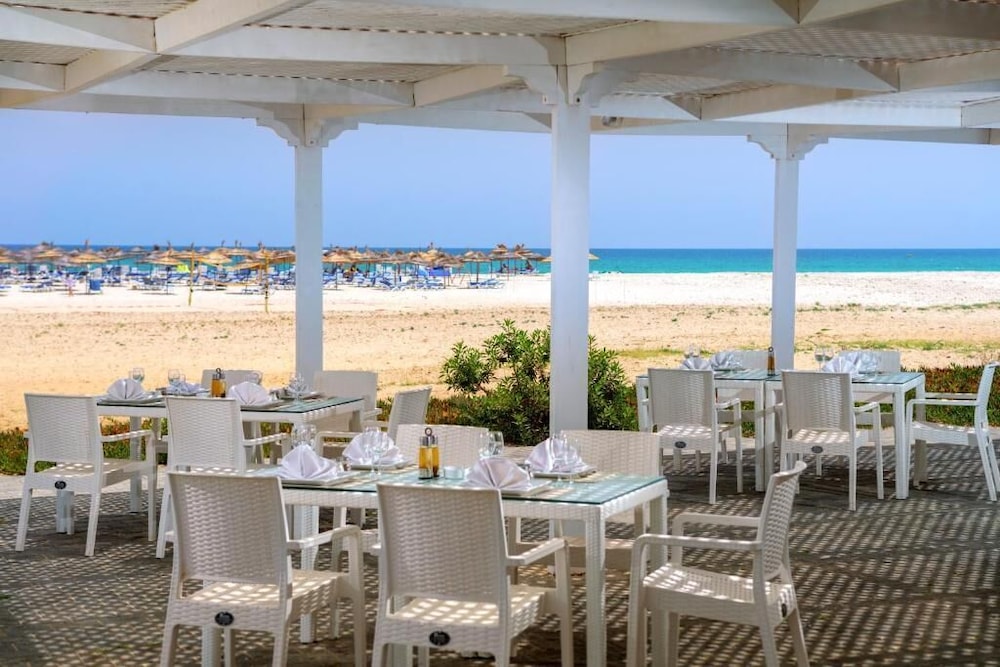 The Mirage Resort & SPA — Restaurant & bars in Hammamet, Nabeul