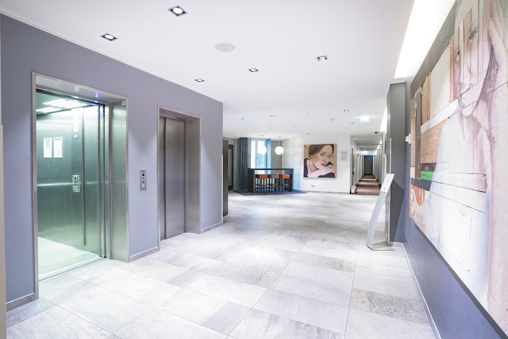 Garner Hotel Berlin - Mitte by IHG — Restaurant & bars in Berlin, Berlin