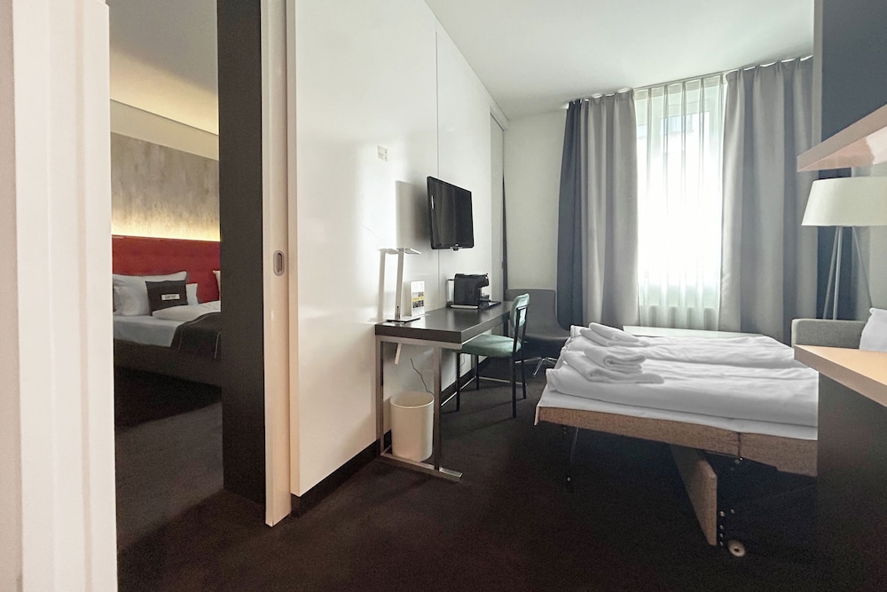 Garner Hotel Berlin - Mitte by IHG — Hotel rooms in Berlin, Berlin