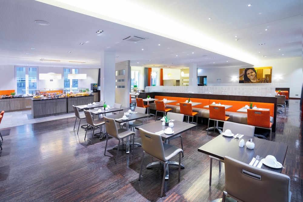 Garner Hotel Berlin - Mitte by IHG — Restaurant & bars in Berlin, Berlin