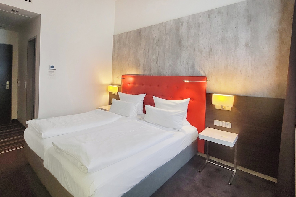 Garner Hotel Berlin - Mitte by IHG — Hotel rooms in Berlin, Berlin
