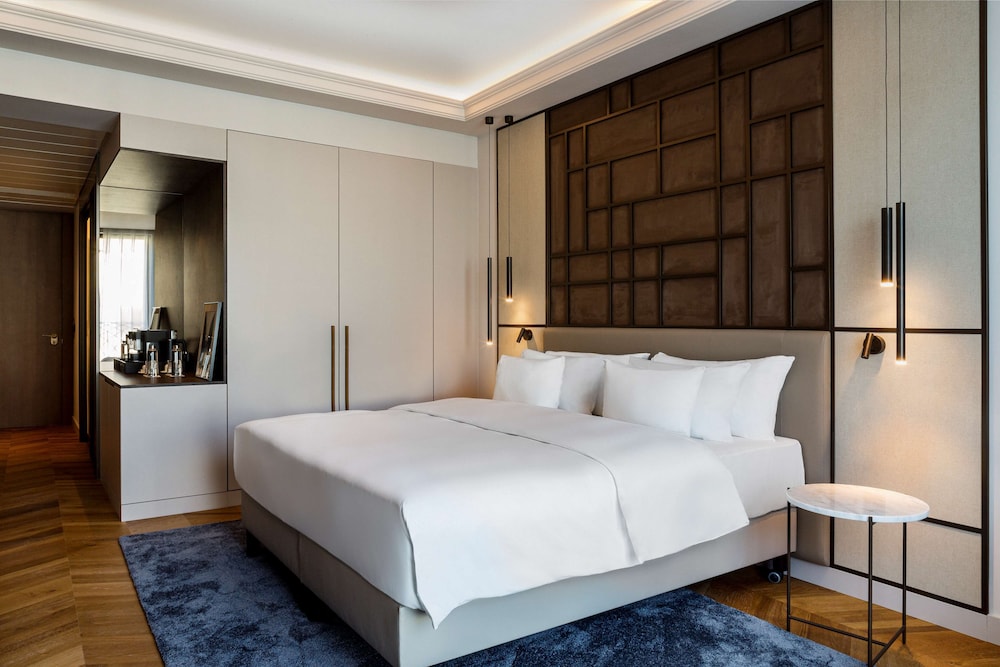 Radisson Collection Hotel, Magdalena Plaza Sevilla — Hotel rooms in Seville, Andalusia