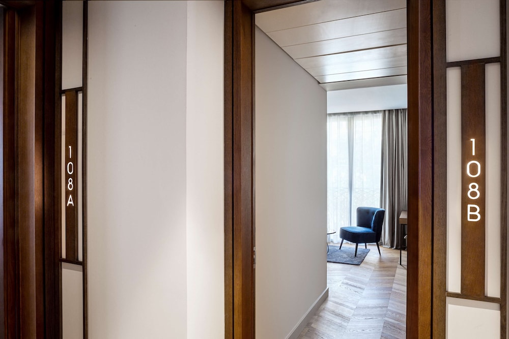 Radisson Collection Hotel, Magdalena Plaza Sevilla — Hotel rooms in Seville, Andalusia