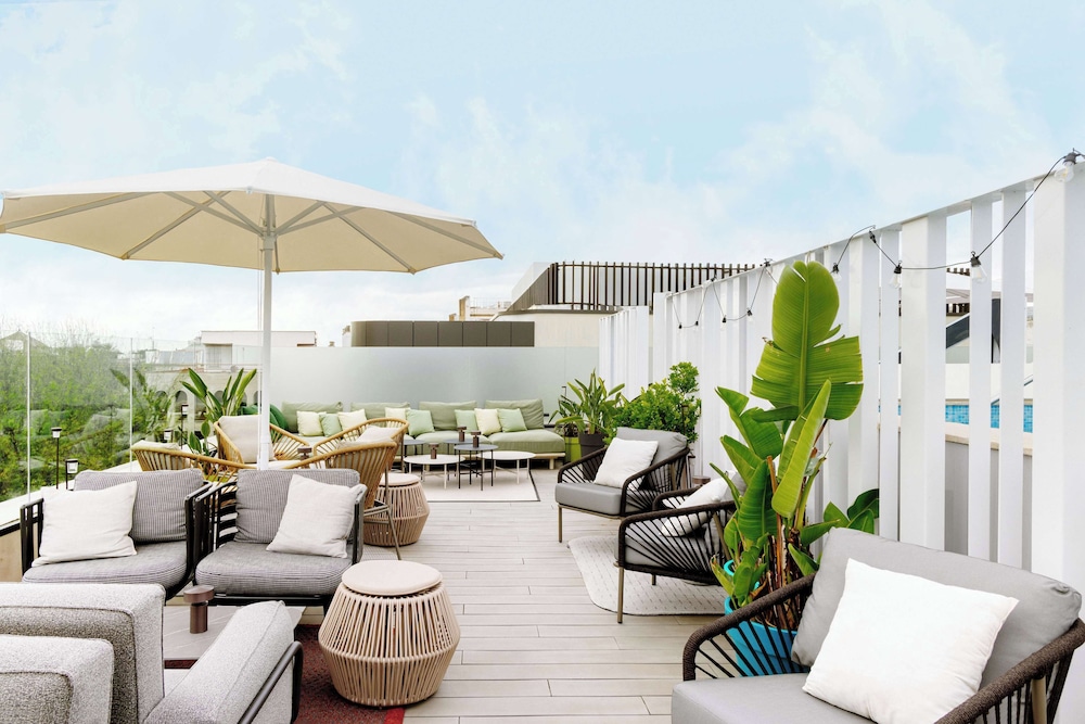 Radisson Collection Hotel, Magdalena Plaza Sevilla — Restaurant & bars in Seville, Andalusia