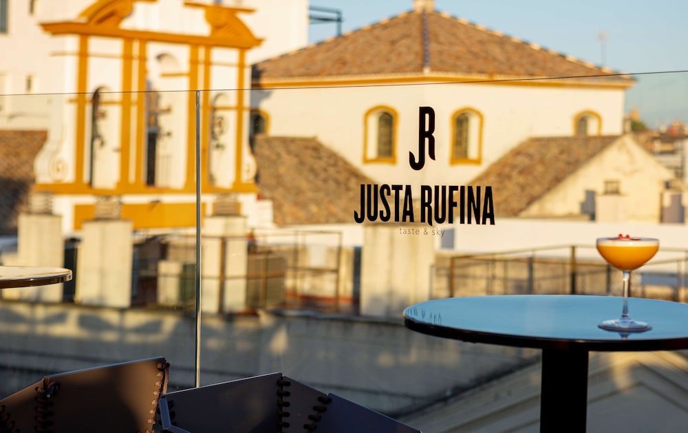 Radisson Collection Hotel, Magdalena Plaza Sevilla — Restaurant & bars in Seville, Andalusia
