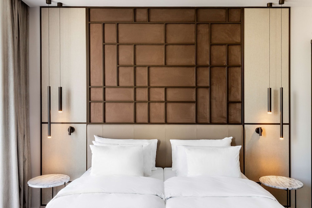 Radisson Collection Hotel, Magdalena Plaza Sevilla — Hotel rooms in Seville, Andalusia