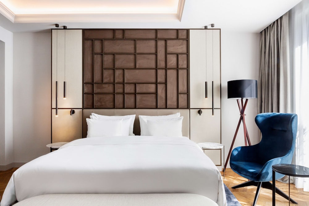 Radisson Collection Hotel, Magdalena Plaza Sevilla — Hotel rooms in Seville, Andalusia