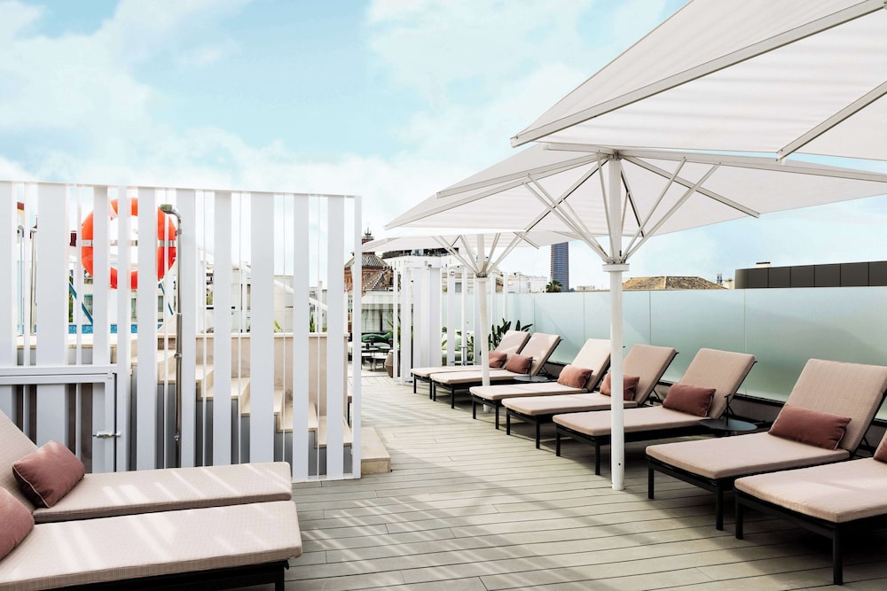 Radisson Collection Hotel, Magdalena Plaza Sevilla — Sports & recreation in Seville, Andalusia