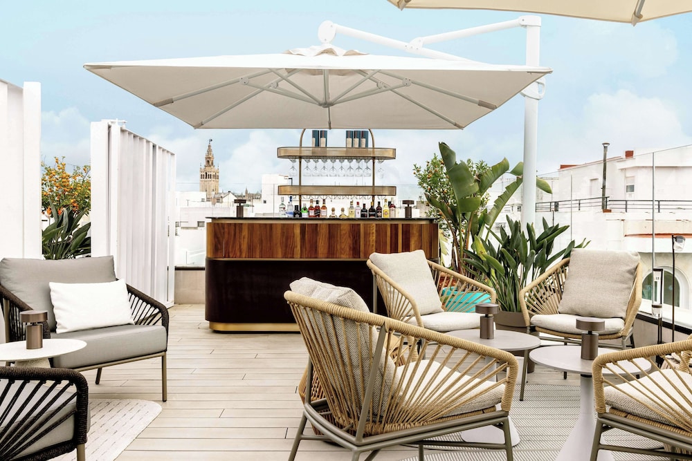 Radisson Collection Hotel, Magdalena Plaza Sevilla — Restaurant & bars in Seville, Andalusia
