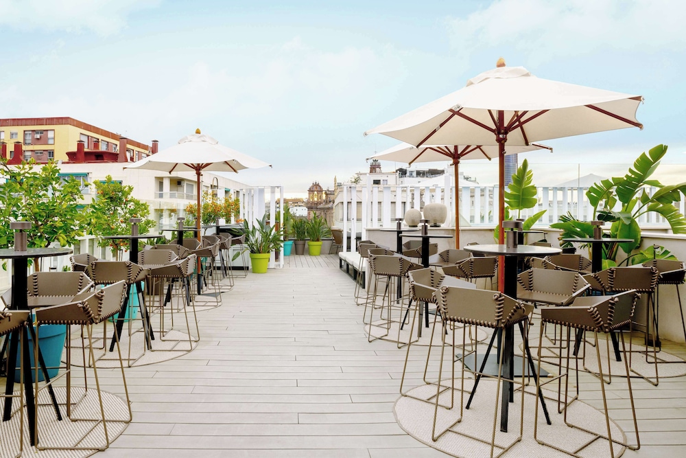 Radisson Collection Hotel, Magdalena Plaza Sevilla — Restaurant & bars in Seville, Andalusia