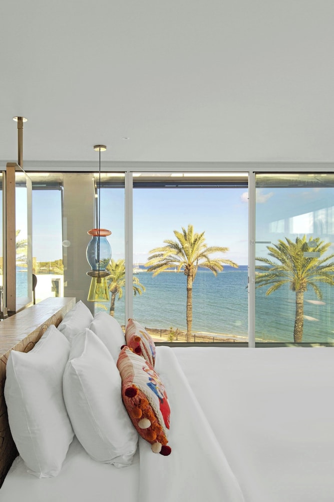 W Ibiza — Hotel rooms in Santa Eulalia, Balearic Islands