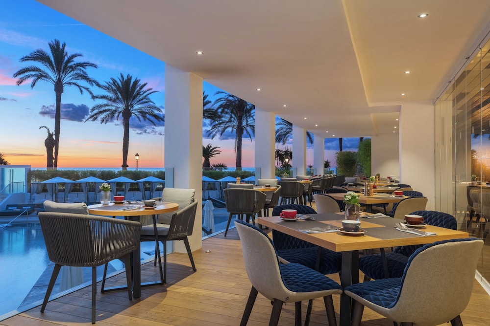 W Ibiza — Restaurant & bars in Santa Eulalia, Balearic Islands