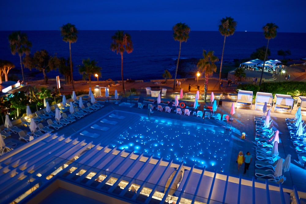 Protur Bonamar Hotel - Adults Only — Swimming pool in Cala Bona, Balearic Islands