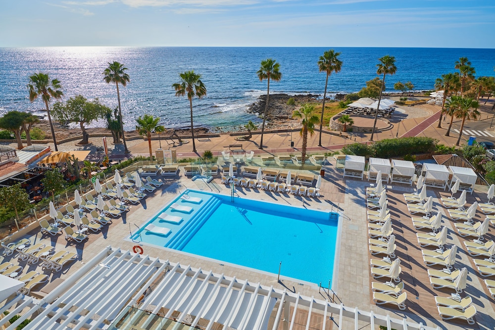 Protur Bonamar Hotel - Adults Only — Swimming pool in Cala Bona, Balearic Islands